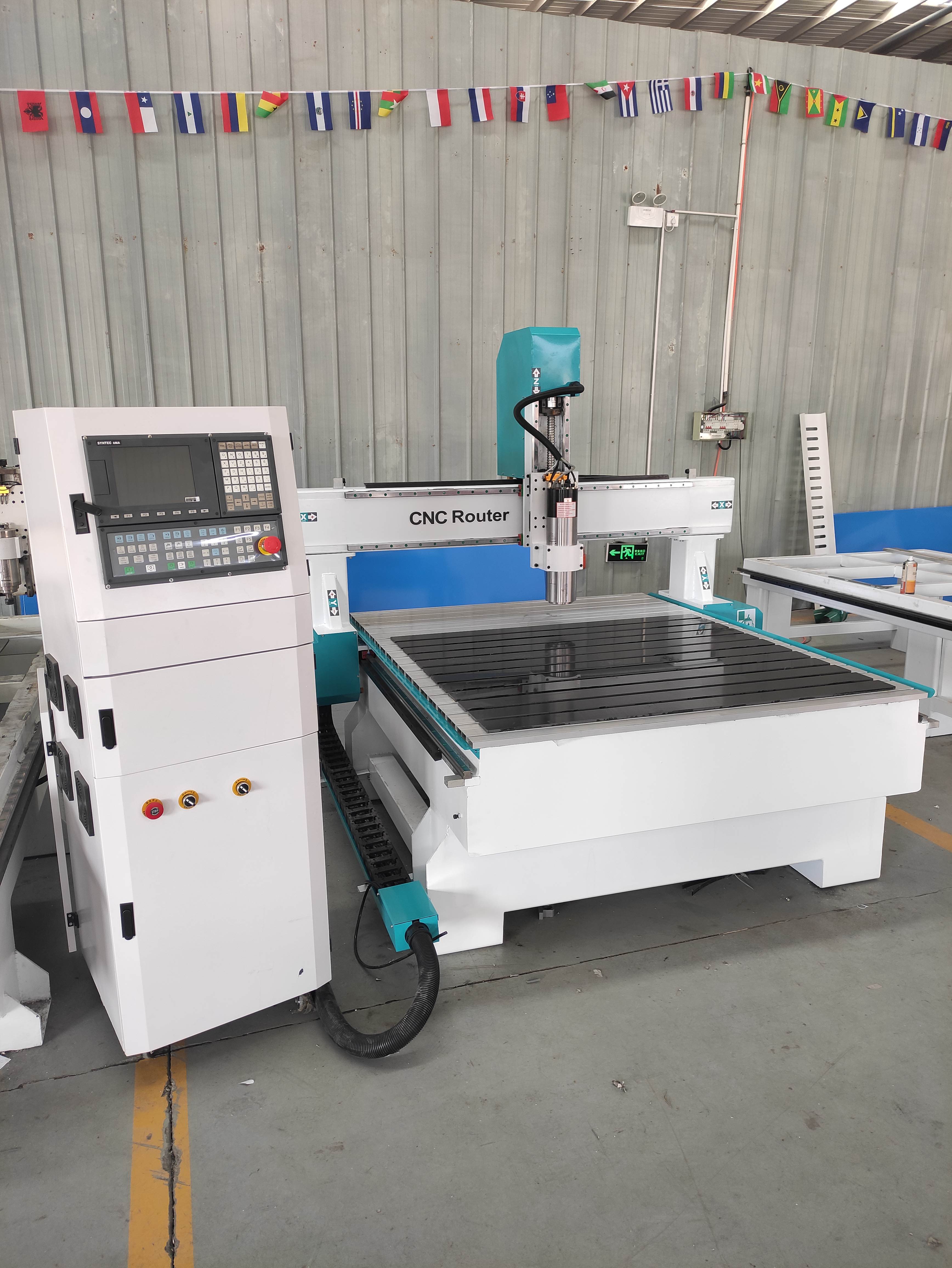 雕刻機的使用和手工雕刻相比都有哪些優(yōu)勢